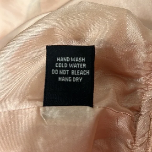 ✨Forever 21 Floral Embroidery Bomber Jacket - Picture 15 of 17